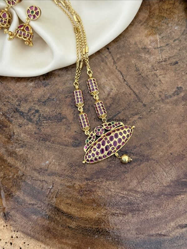 42cms kemp pendant set | Gold look