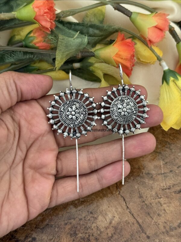 Oxidised stick earcuff - 4