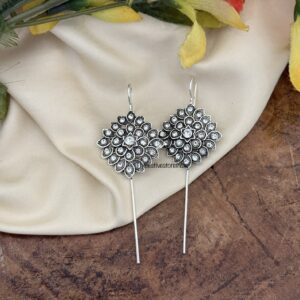 Oxidised stick earcuff - 2
