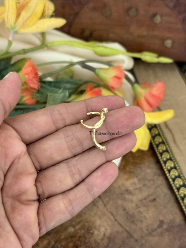 Single pc designer earcuff | Trendy