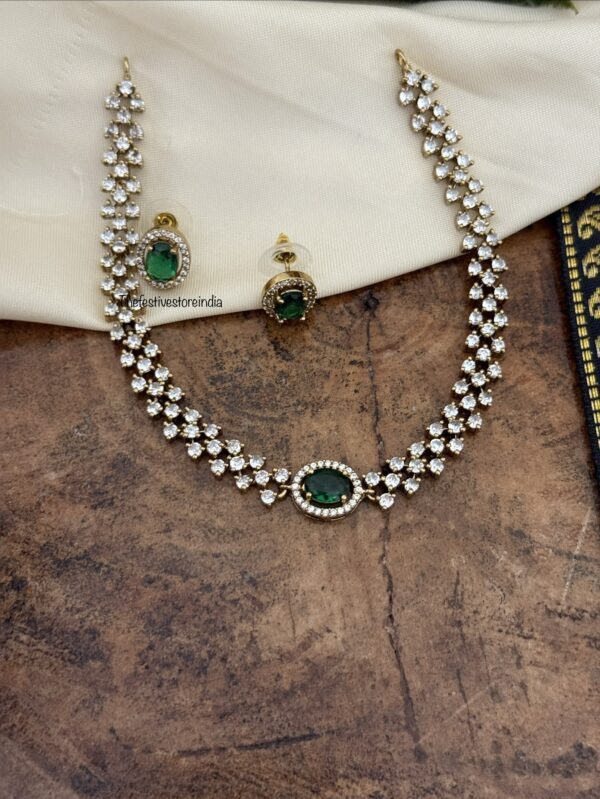 Just Emerald AD necklace set | Simple